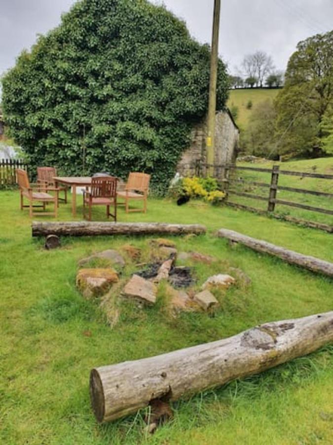 Cwm Farm Cwtch Villa Merthyr Tydfil Exterior foto